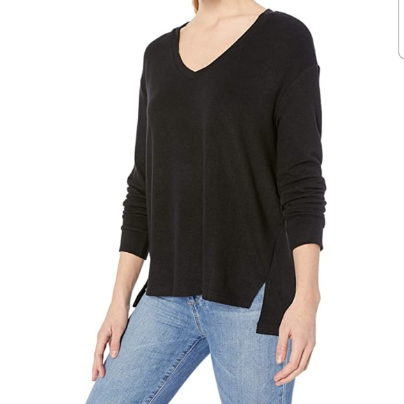 Cupcakes and Cashmere v neck loose fitting sweater Black Size XS - Picture 4 of 11